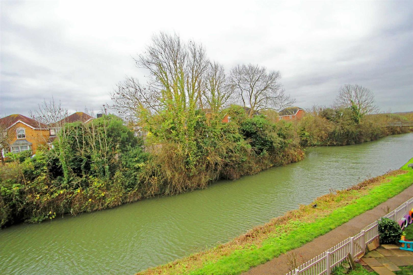 Bridge Street, New Bradwell, Milton Keynes
